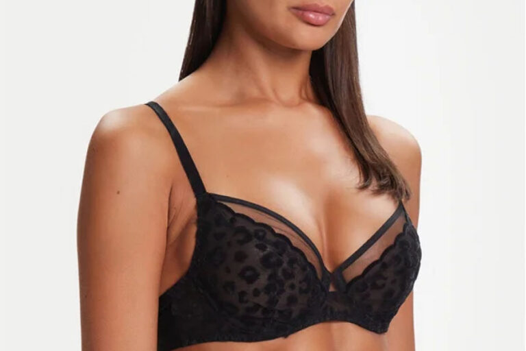 Мир стиля и уверенности вместе с Black Lace бутик Black Lace